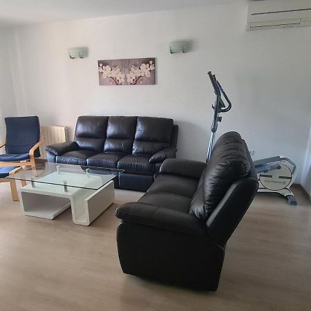 Apartmani Emily พูลา ภายนอก รูปภาพ